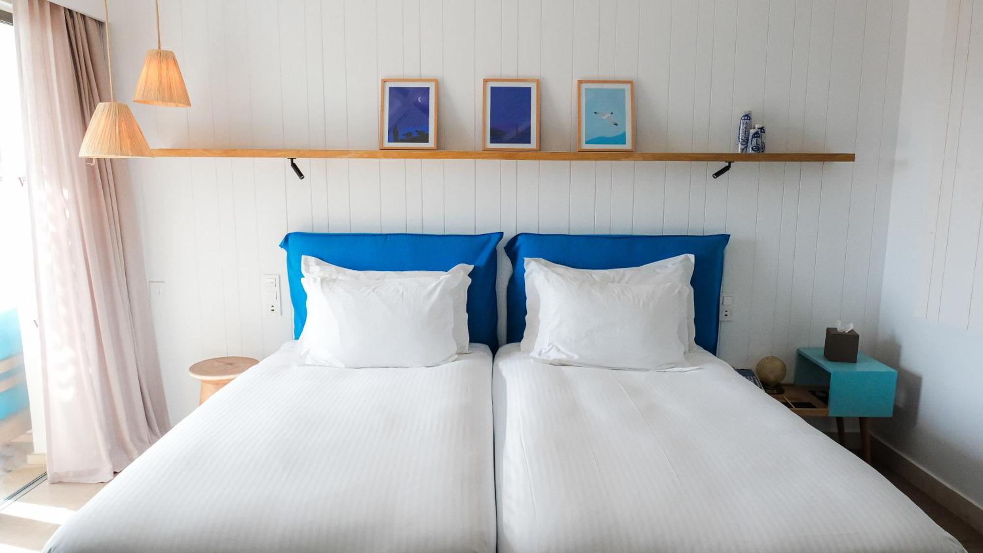 Chambre Lits Jumeaux Deluxe - Vue Côté Piscine